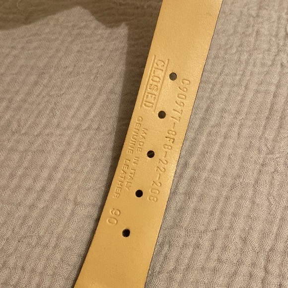 CLOSED GENUINE LEATHER BROWN LEATHER WITH METAL BELT . Size 90 . Made in Italy - Picture 3 of 7